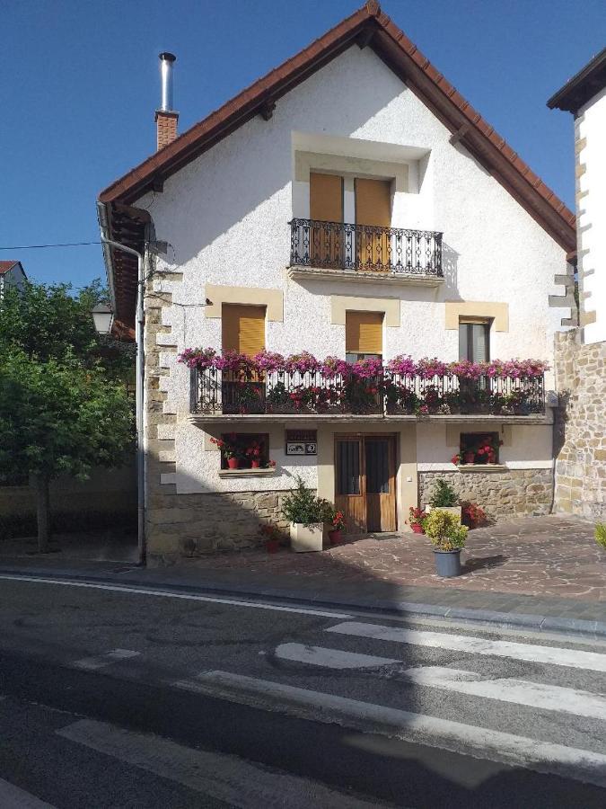 Casa Rural Lucuj Jaurrieta Exteriör bild